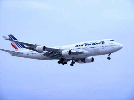 Boeing 747 at Montreal (YUL) F-GEXB